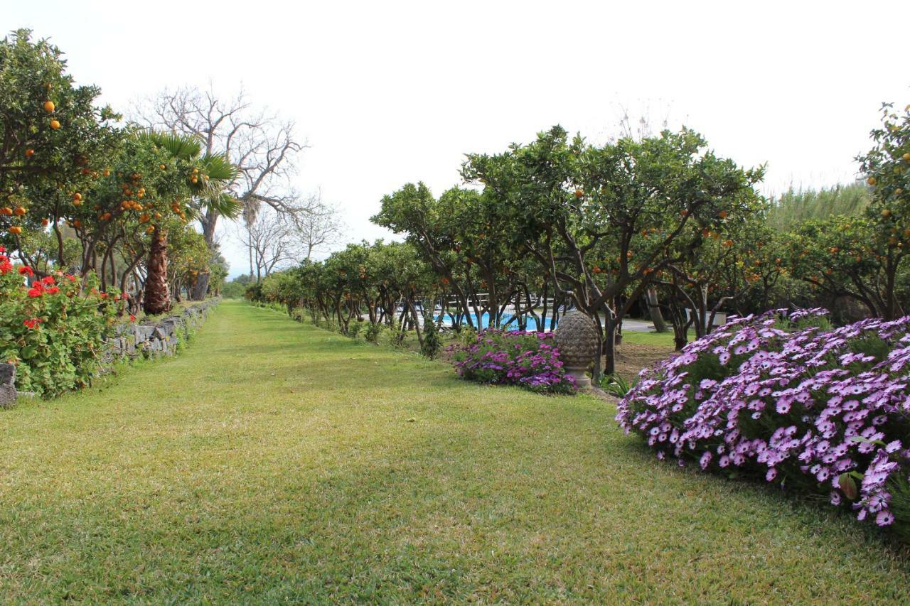 Terre Del Cardinale Country Suites Catane Extérieur photo